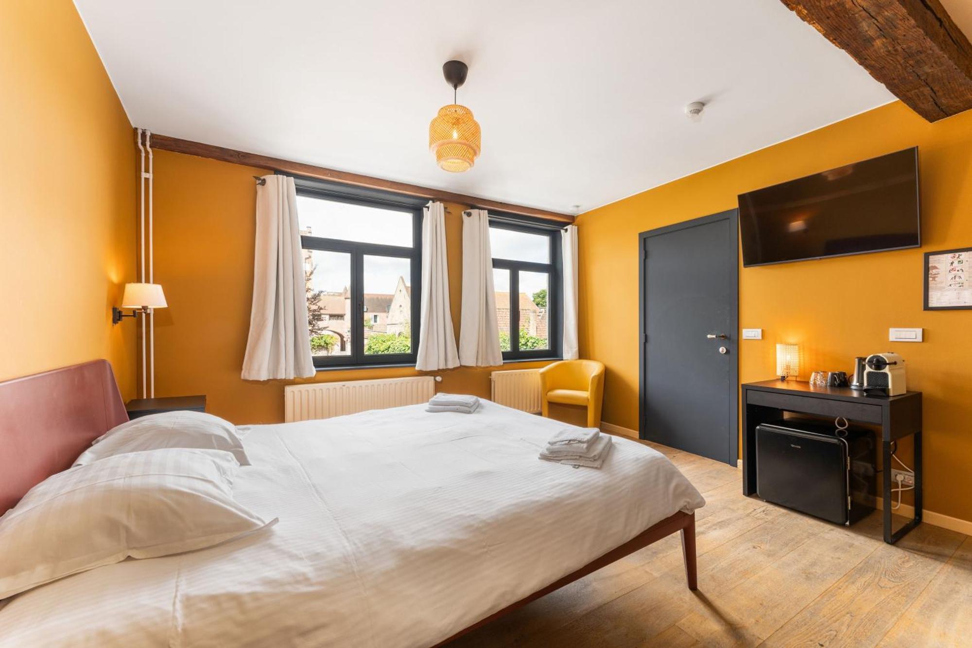 Lake Suites Brugge Buitenkant foto